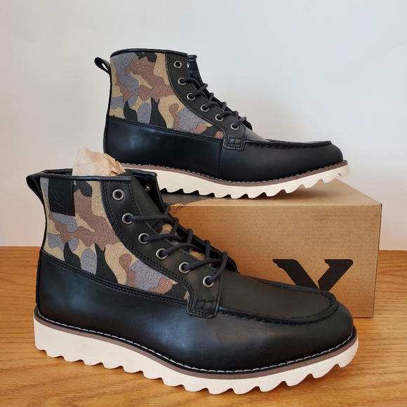 Territory Mens Leather Moc Toe Ankle Boots in Black - Picture 10 of 10